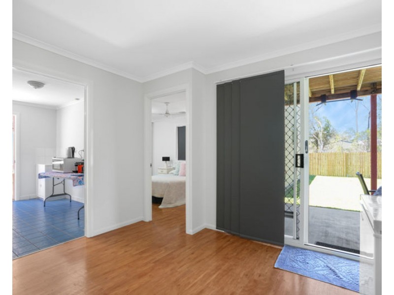 84 Penda Avenue, New Auckland QLD 4680