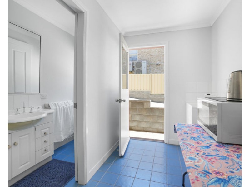 84 Penda Avenue, New Auckland QLD 4680