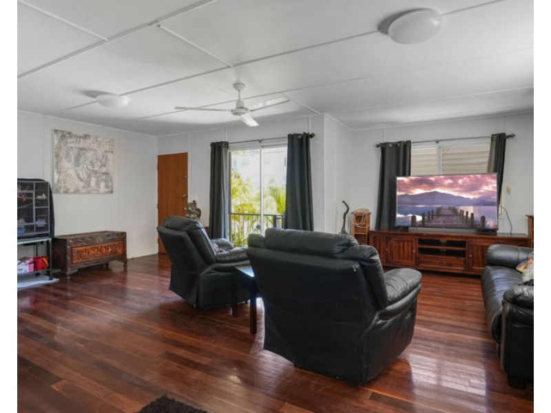 4 Allambee Close, West Gladstone QLD 4680