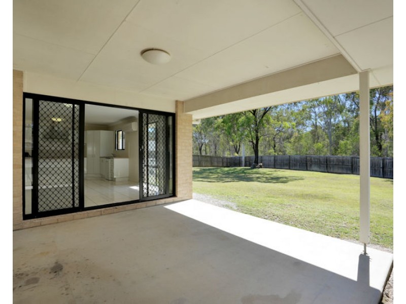 15 Ingra Close, Glen Eden QLD 4680