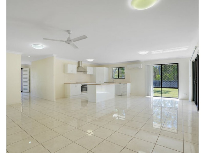 15 Ingra Close, Glen Eden QLD 4680