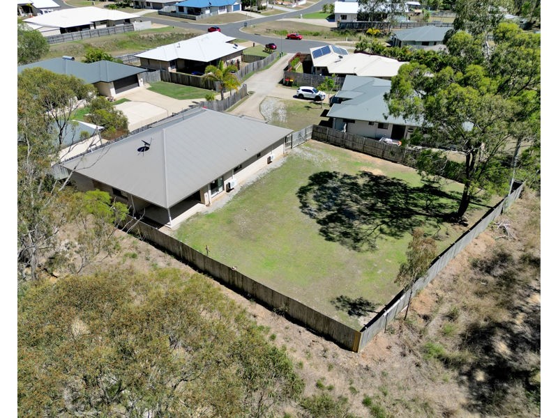 15 Ingra Close, Glen Eden QLD 4680