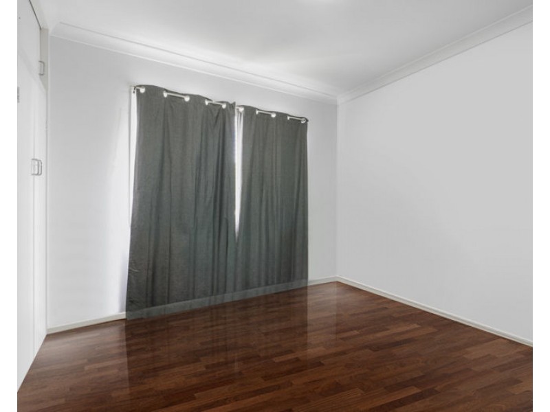 8 Aerodrome Road, Clinton QLD 4680