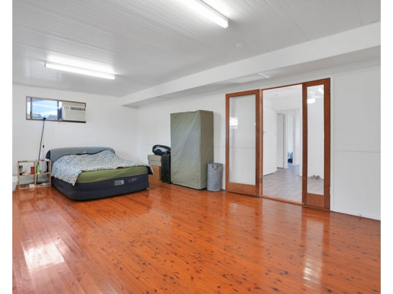 5 Coon Street, Barney Point QLD 4680
