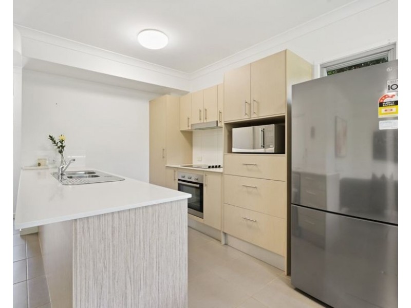 18/2 Beezley Street, Glen Eden QLD 4680