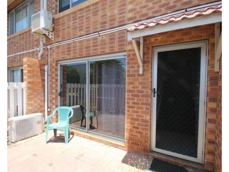 7/7 Eden Street, South Gladstone QLD 4680