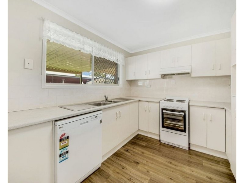 324 J Hickey Avenue, Clinton QLD 4680