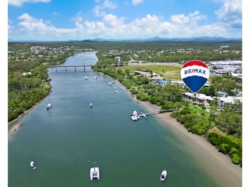 11/8A Wyndham Avenue, Boyne Island QLD 4680