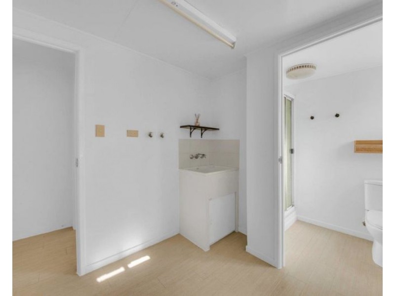 42 Sutton Street, Barney Point QLD 4680