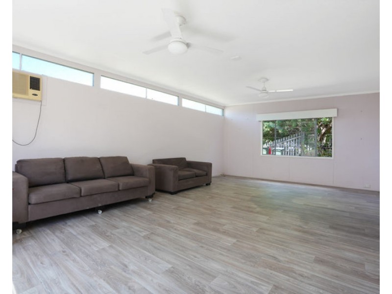 2 Coon Street, Barney Point QLD 4680
