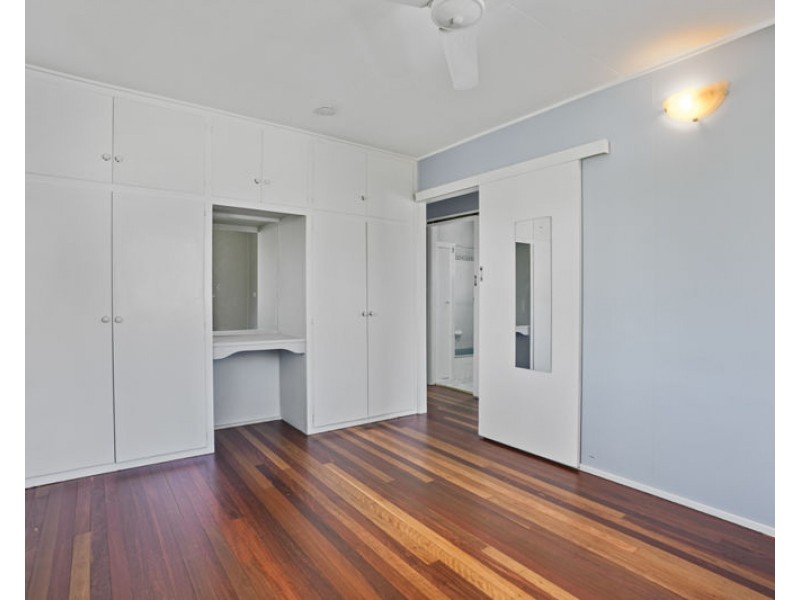 1/20 Mellefont Street, West Gladstone QLD 4680