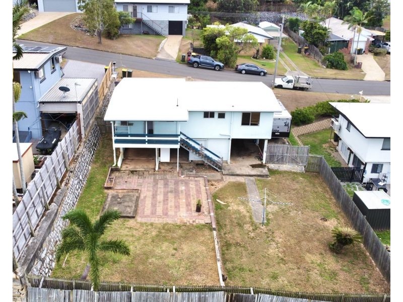 9 Ferguson Crescent, West Gladstone QLD 4680