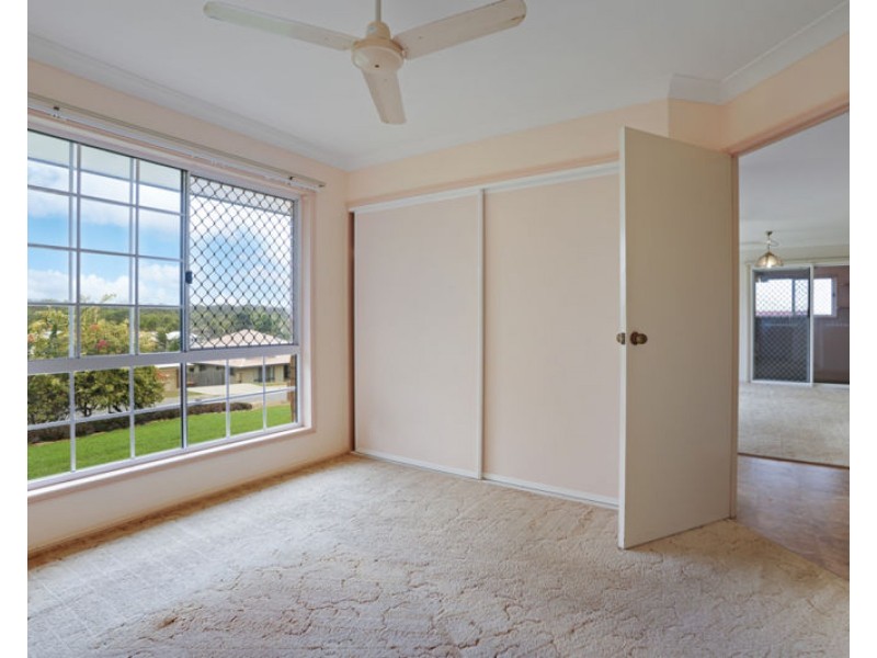 13 Stitt Close, Glen Eden QLD 4680