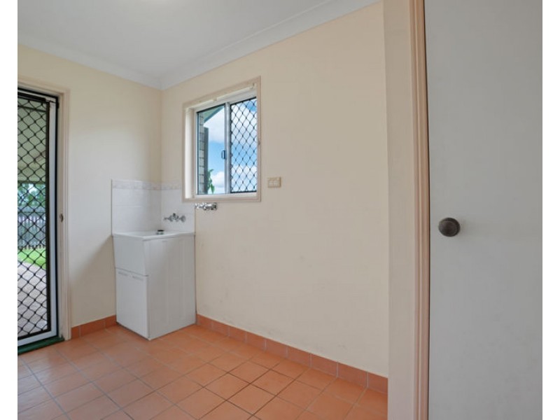 13 Stitt Close, Glen Eden QLD 4680