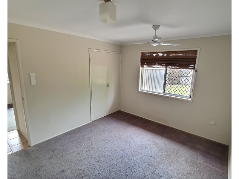 3 Fairbairn Place, Clinton QLD 4680
