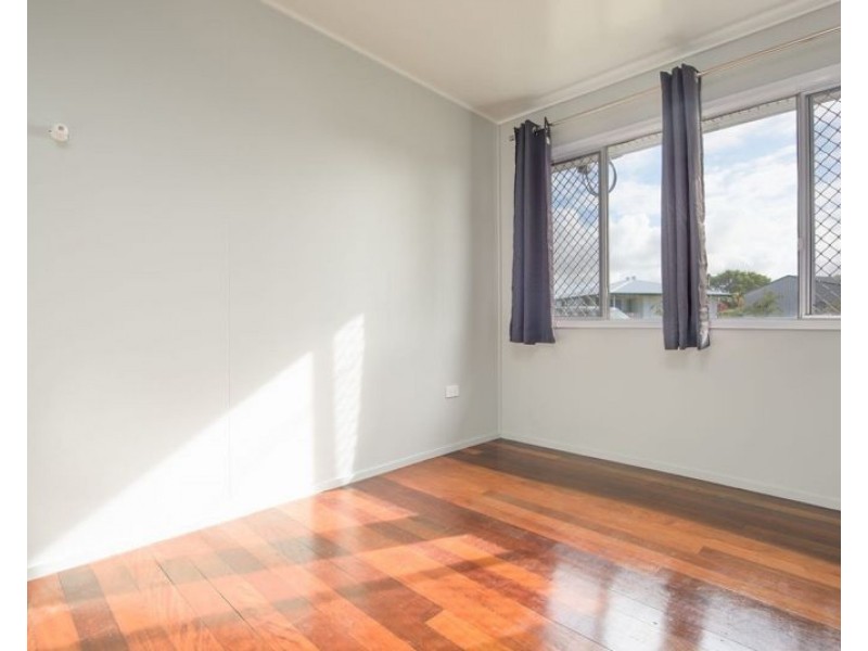 10 Aspland Street, Clinton QLD 4680