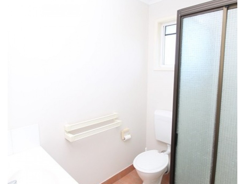 2/37 French Street, South Gladstone QLD 4680