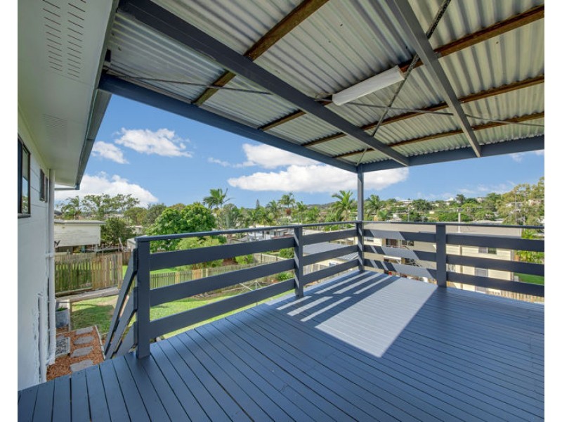 10 Satinay Street, New Auckland QLD 4680