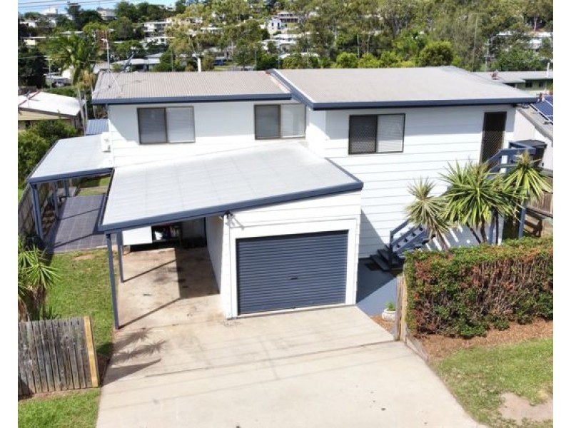 10 Satinay Street, New Auckland QLD 4680