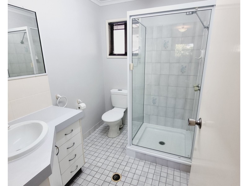 3 Eloise Court, Clinton QLD 4680