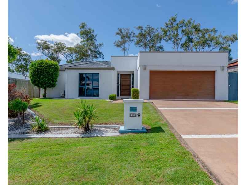 13 Leonie Court, New Auckland QLD 4680