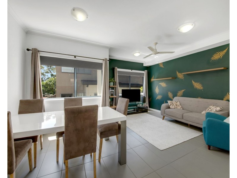 11/10-12 Flinders Street, West Gladstone QLD 4680