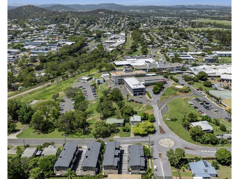 11/10-12 Flinders Street, West Gladstone QLD 4680
