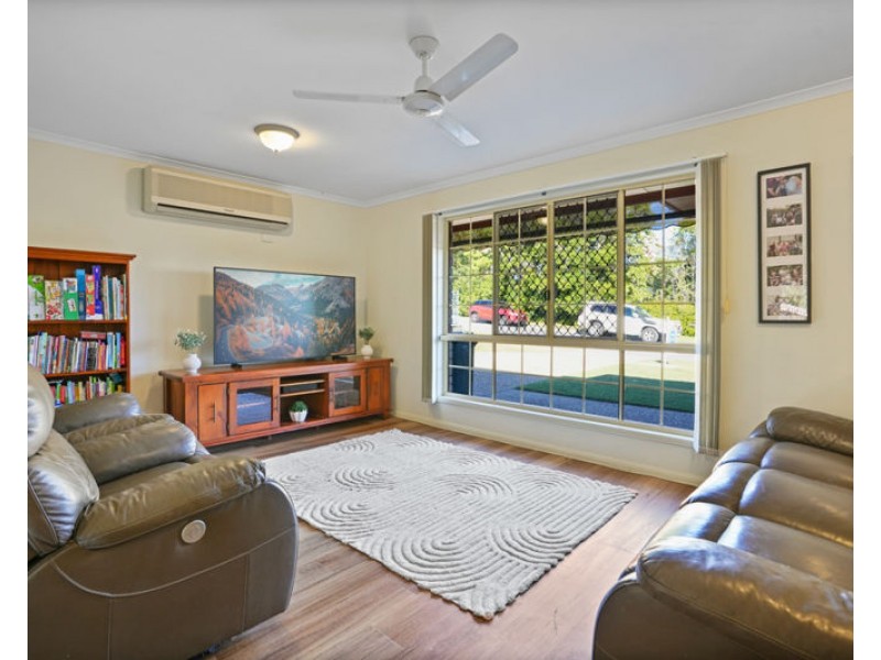 9 Buckingham Court, Telina QLD 4680