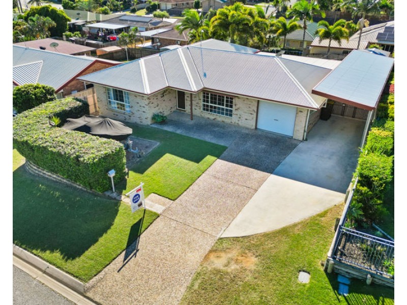 9 Buckingham Court, Telina QLD 4680