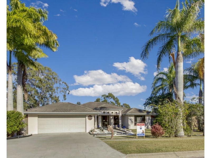 11 Somerset Close, Clinton QLD 4680