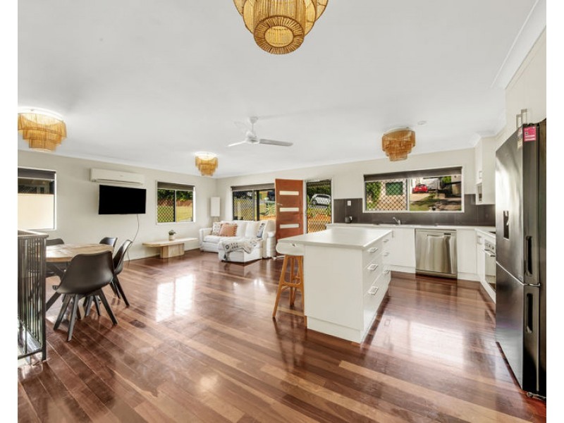 5 Carol Street, Sun Valley QLD 4680