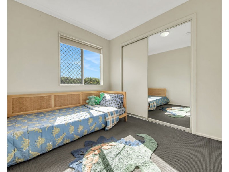 5 Carol Street, Sun Valley QLD 4680