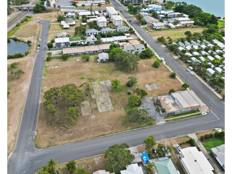 85 Barney Street, Barney Point QLD 4680
