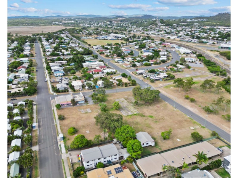 85 Barney Street, Barney Point QLD 4680