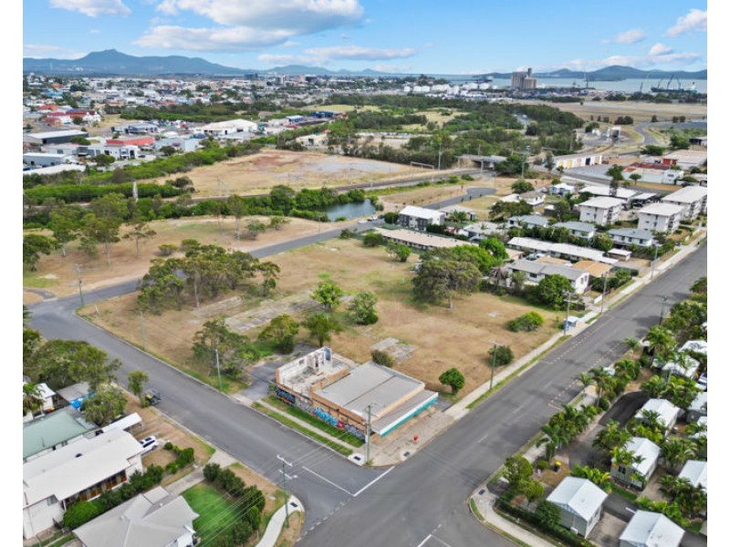 85 Barney Street, Barney Point QLD 4680