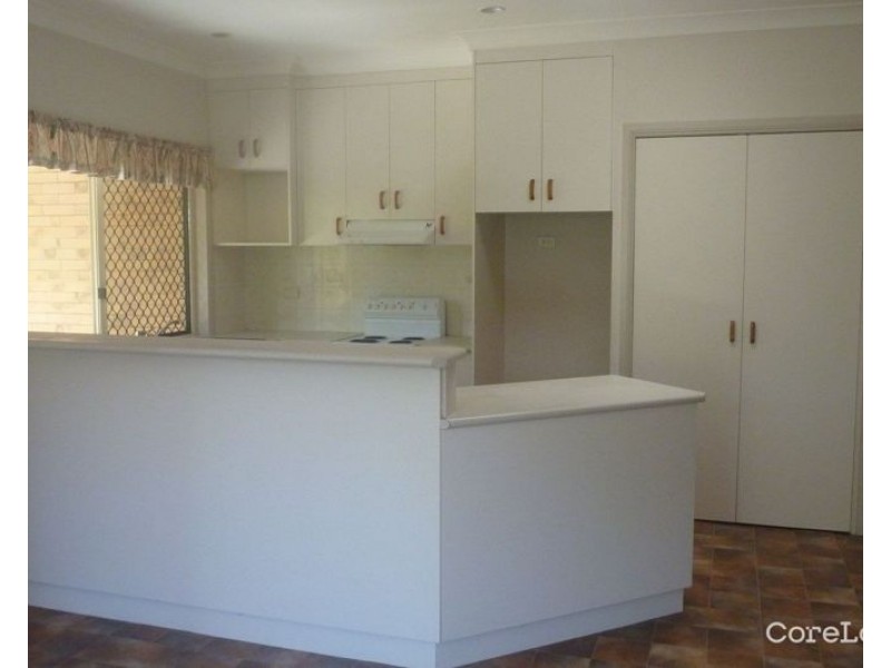 125A & 125B Dalrymple Drive, Toolooa QLD 4680