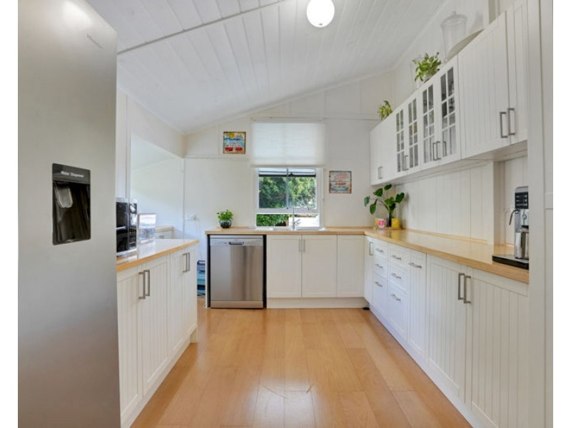 59 Tank Street, West Gladstone QLD 4680
