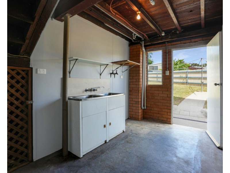 5 Hansen Crescent, Clinton QLD 4680