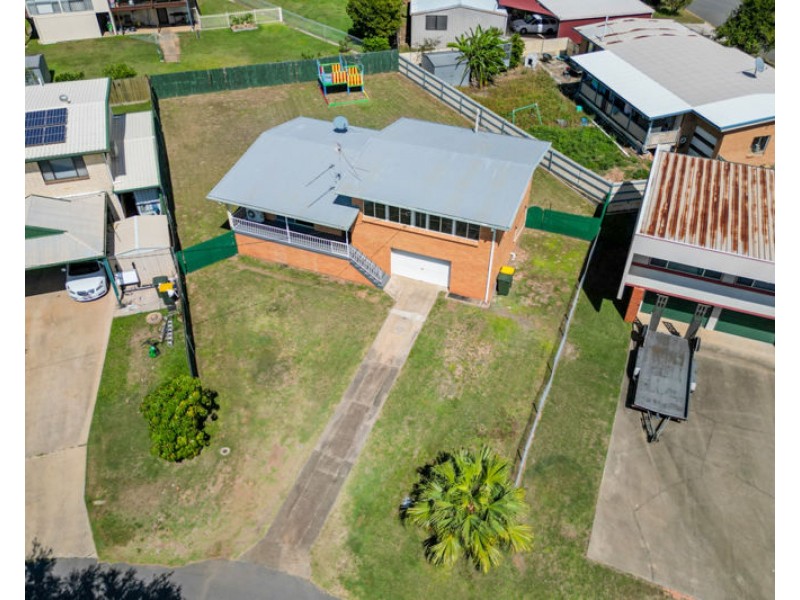 5 Hansen Crescent, Clinton QLD 4680