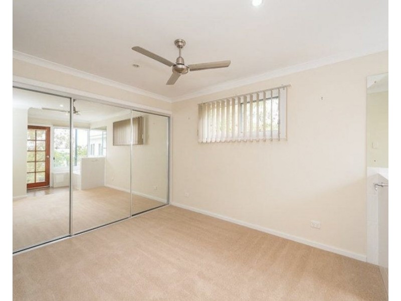 4/30 Beach Avenue, Tannum Sands QLD 4680