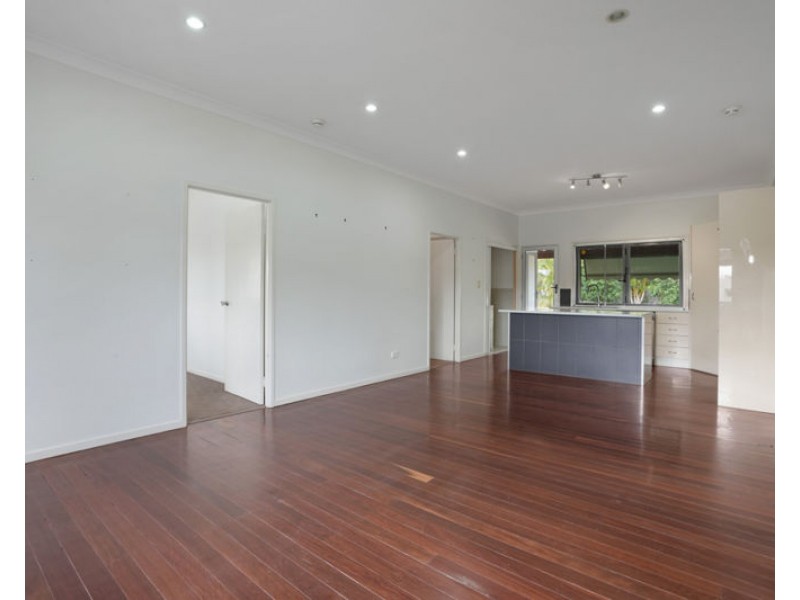 1A View Street, West Gladstone QLD 4680