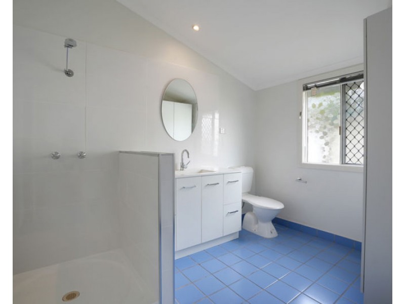 1A View Street, West Gladstone QLD 4680