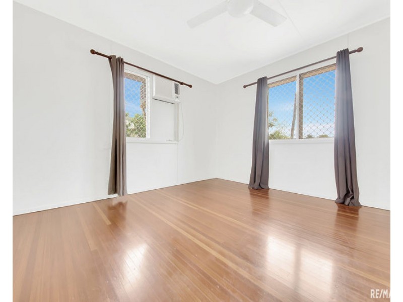 12 Golding Street, Barney Point QLD 4680
