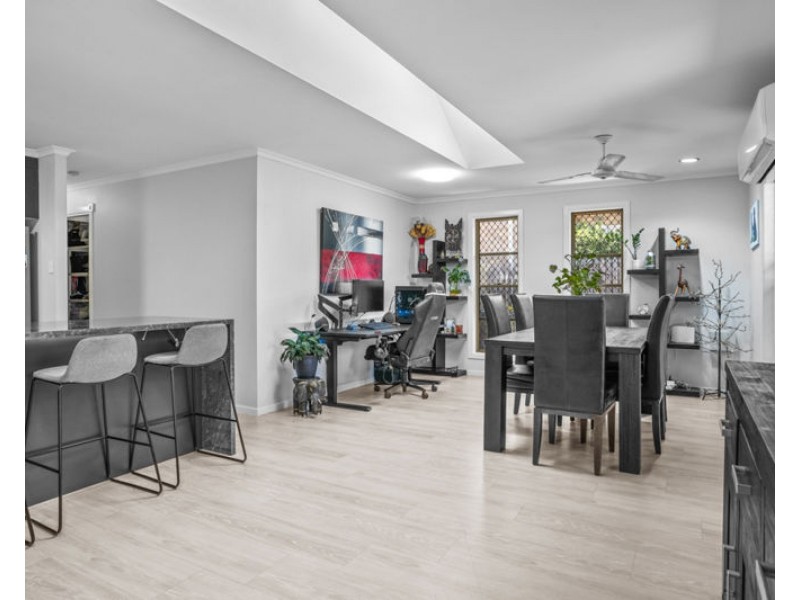 10 Connolly Court, Telina QLD 4680