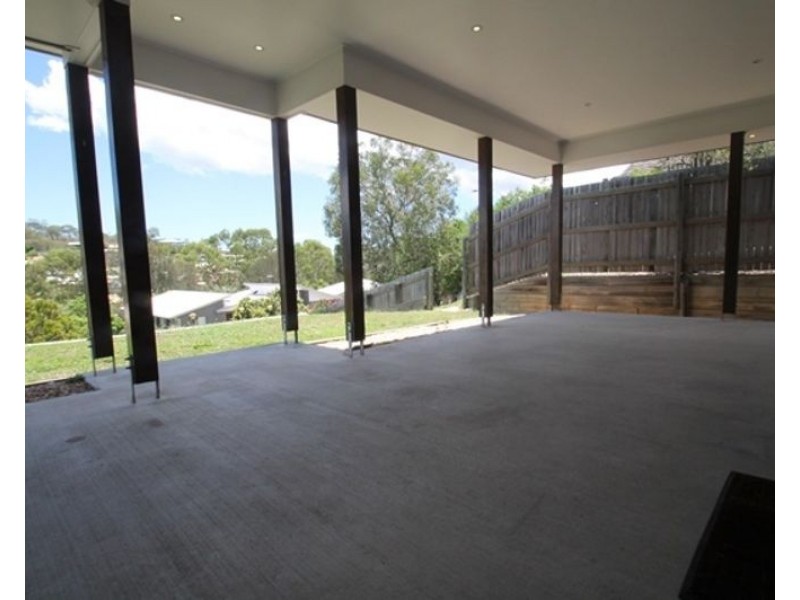 180 J Hickey Avenue, Clinton QLD 4680