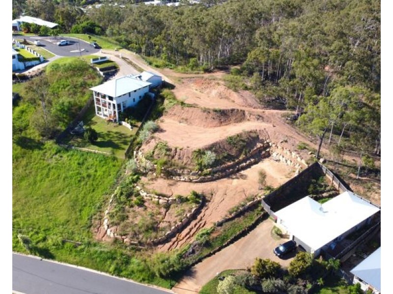 20 Eucalyptus place, New Auckland QLD 4680