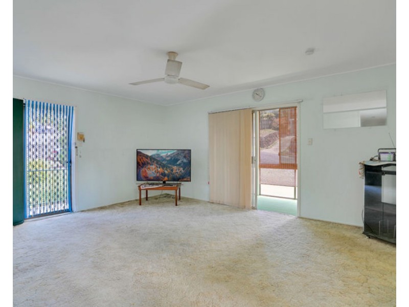 9 Patrick Street, West Gladstone QLD 4680