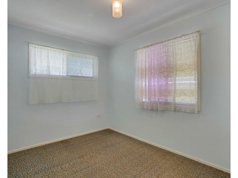 9 Patrick Street, West Gladstone QLD 4680