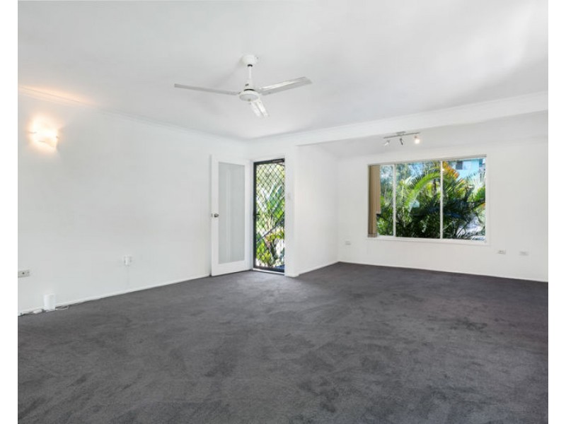 46 Sandpiper Avenue, New Auckland QLD 4680