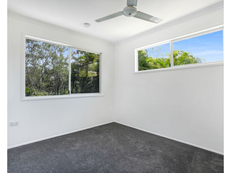 46 Sandpiper Avenue, New Auckland QLD 4680